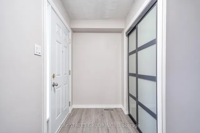 Additional property image - 596 CONSTELLATION Dr