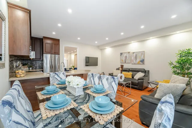 Additional property image - 803 Khan Cres