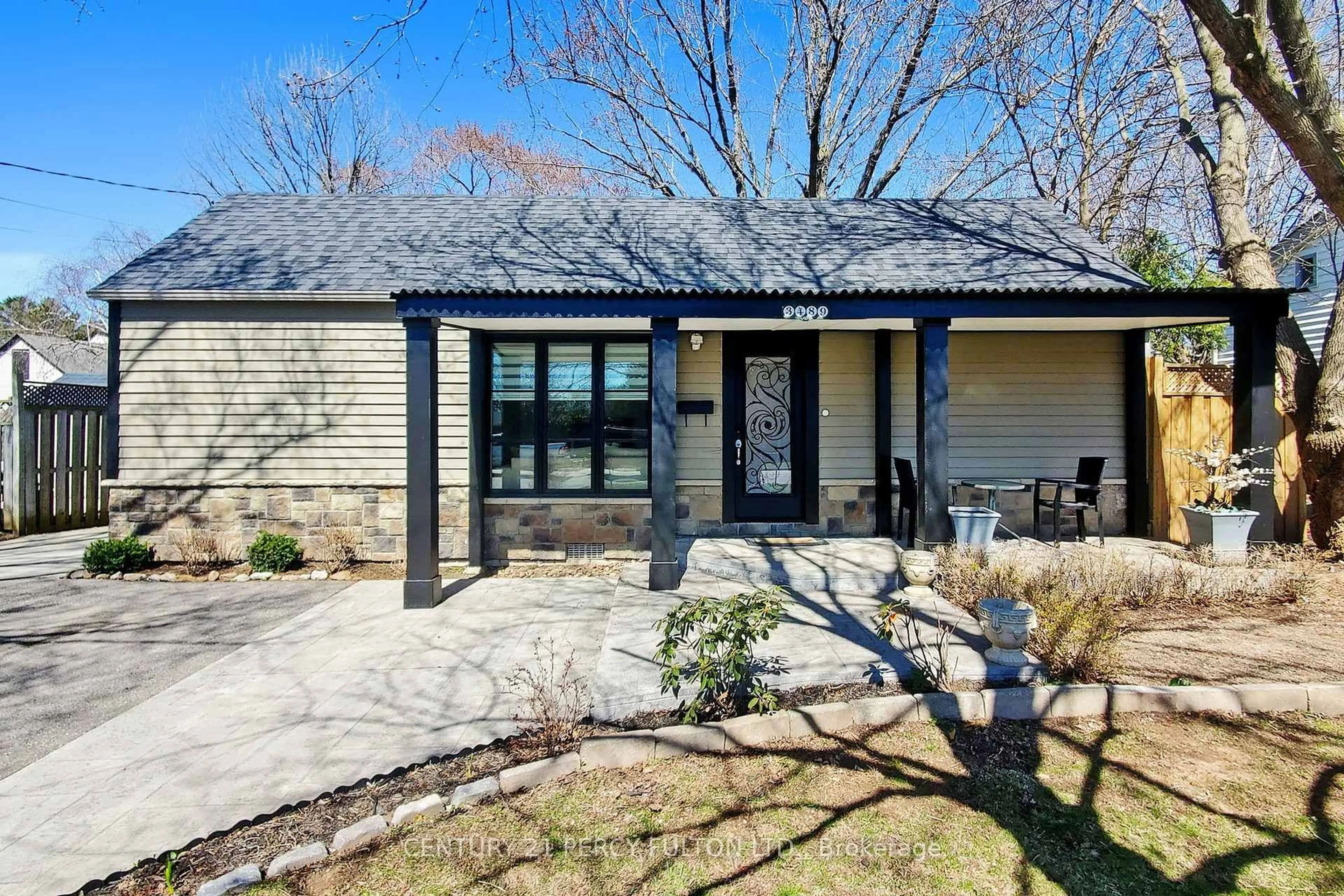 Home with brick exterior material, street for 3489 New St, Burlington Ontario L7N 1N5
