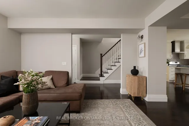 Additional property image - 23 Twenty Eighth St
