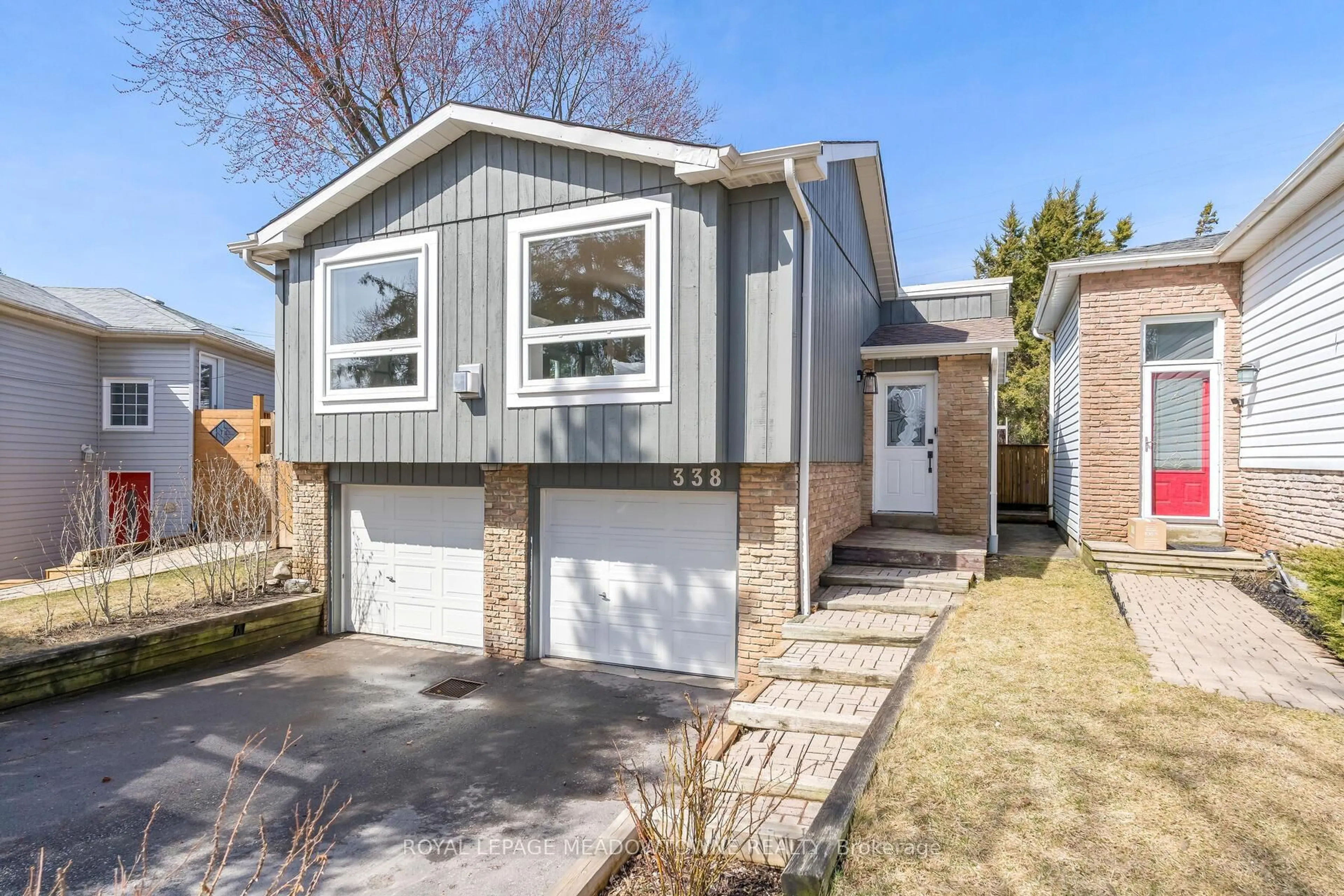 Home with brick exterior material, street for 338 Whitehead Cres, Caledon Ontario L7E 3Y4