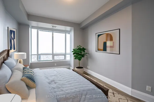 Additional property image - 36 Park Lawn Rd Unit LPH #4303