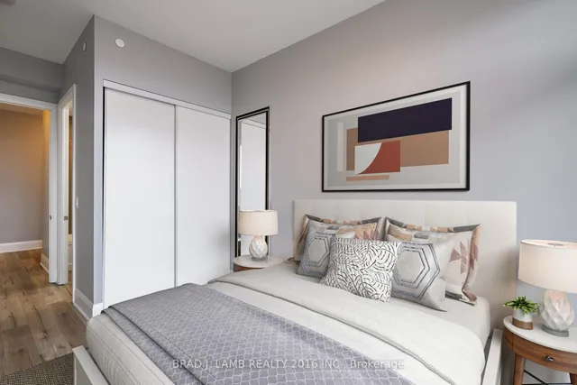 Additional property image - 36 Park Lawn Rd Unit LPH #4303