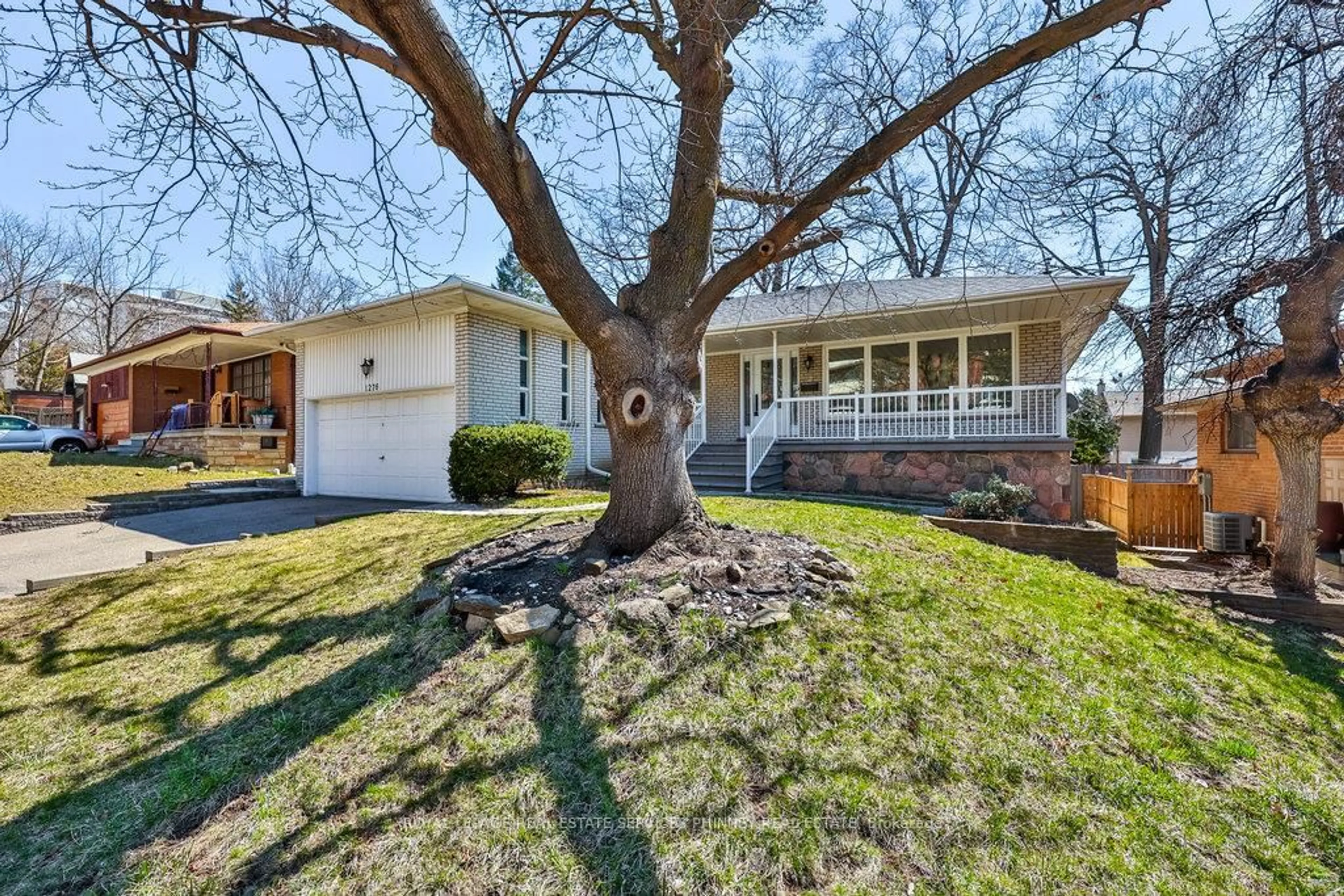 Unknown for 1276 Silver Spear Rd, Mississauga Ontario L4Y 2X1