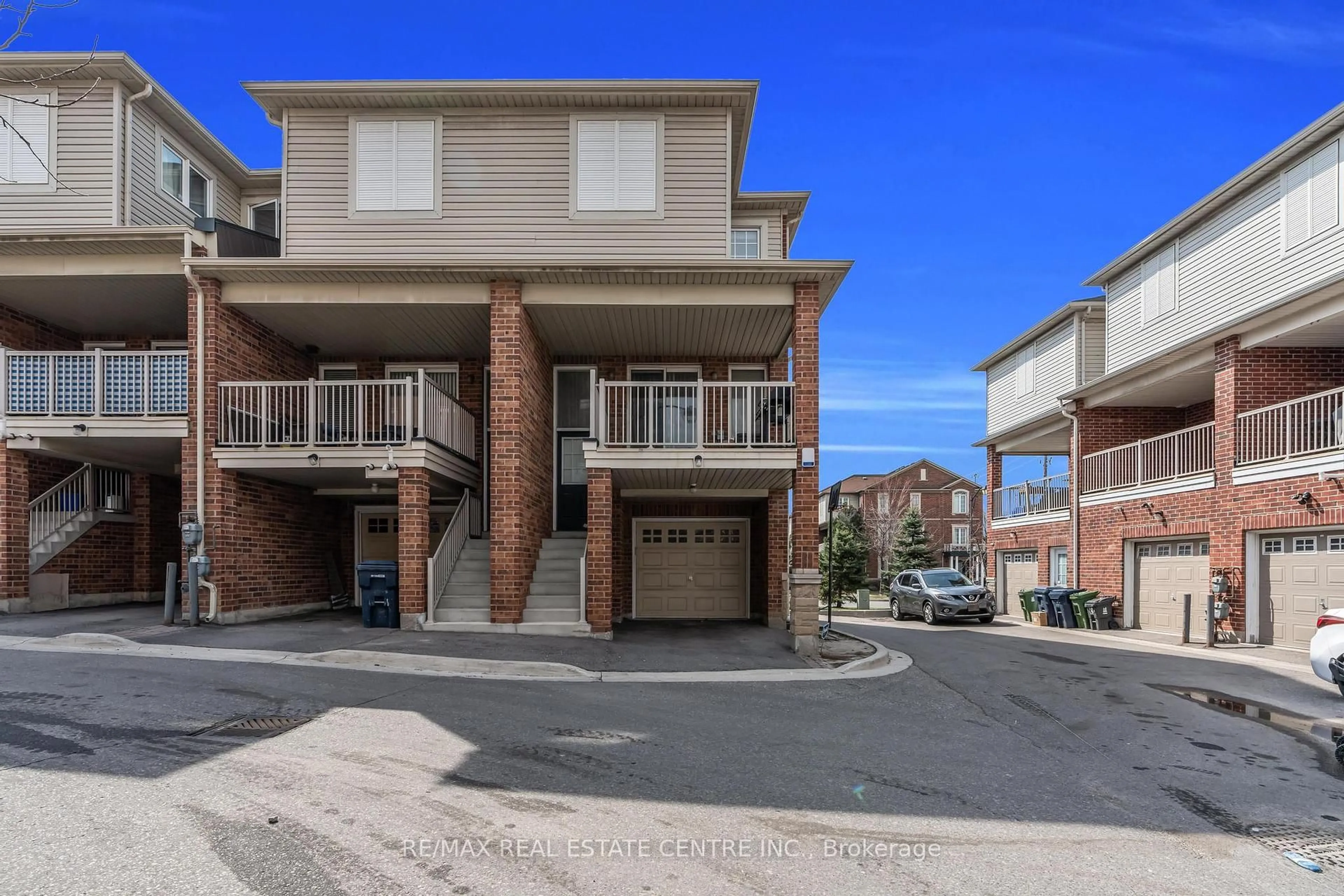 Unknown for 54 Judy Sgro Ave, Toronto Ontario M3L 0E4