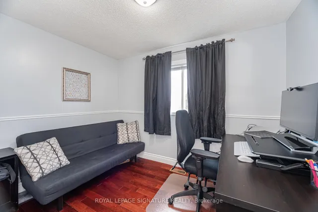 Additional property image - 136 Martindale Cres