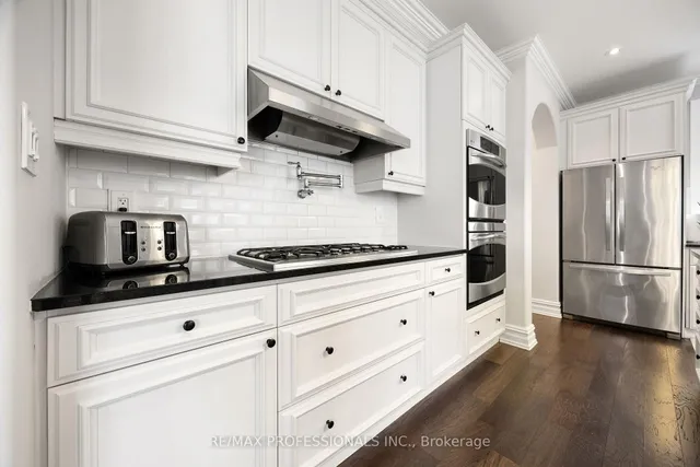 Additional image 30 of 401 Coombs Crt