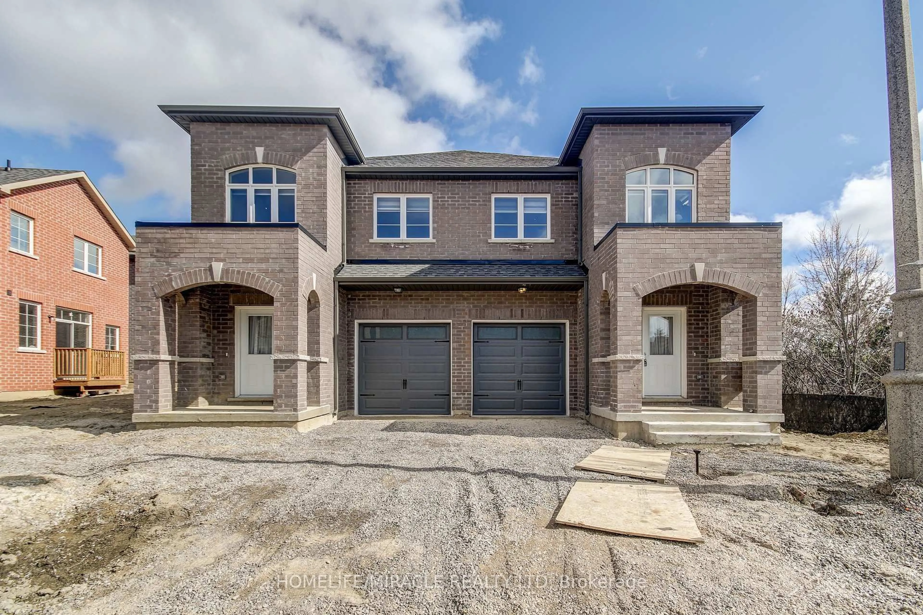 Home with brick exterior material, street for 28 Yvonne Dr, Brampton Ontario L7A 3N7
