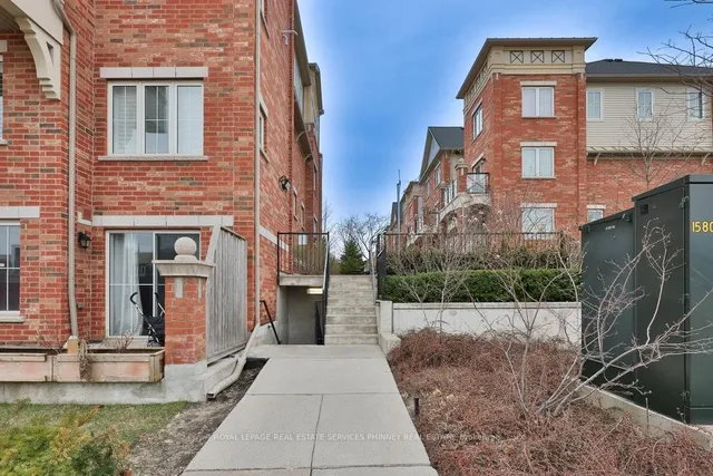 Additional property image - 2500 Post Rd Unit 11