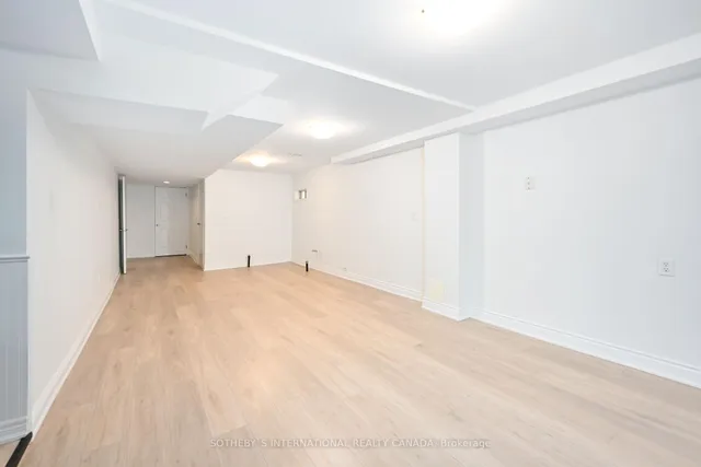Additional image 13 of 1422 Summerhill Cres
