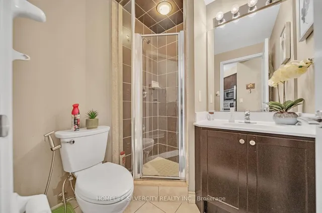Additional property image - 80 Absolute Ave Unit 2006