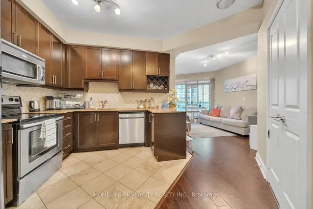 Additional property image - 80 Absolute Ave Unit 2006