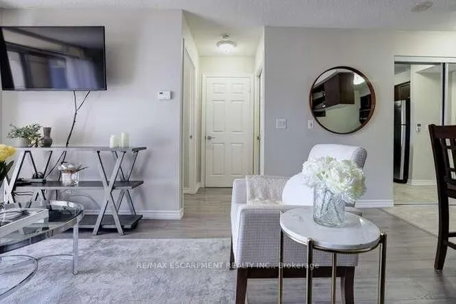 Additional property image - 2391 Central Park Dr Unit 202