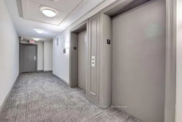Additional property image - 2391 Central Park Dr Unit 202