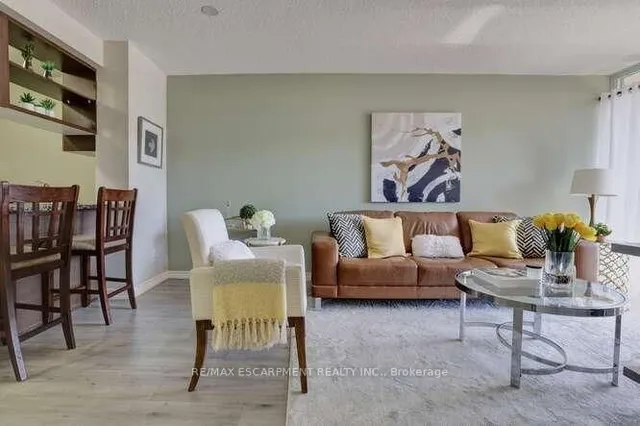 Additional property image - 2391 Central Park Dr Unit 202