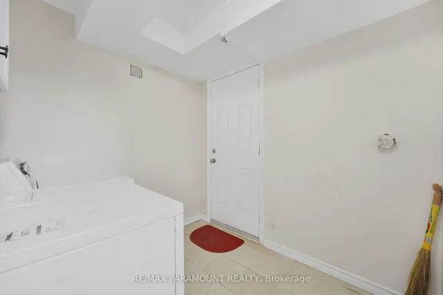 Additional property image - 4 Summerdale Cres