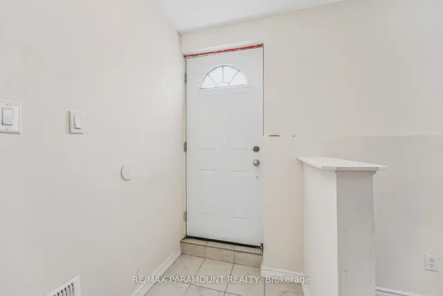 Additional property image - 4 Summerdale Cres