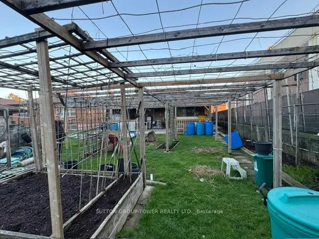 Additional property image - 16 Marshlynn Ave