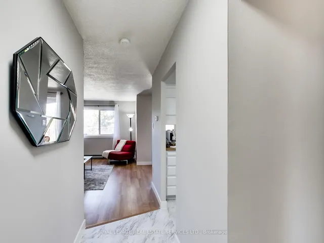 Additional property image - 1008 Falgarwood Dr Unit 5
