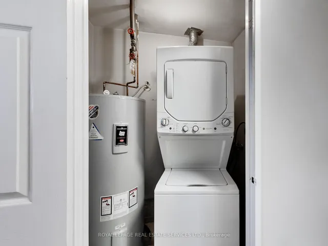 Additional property image - 1008 Falgarwood Dr Unit 5
