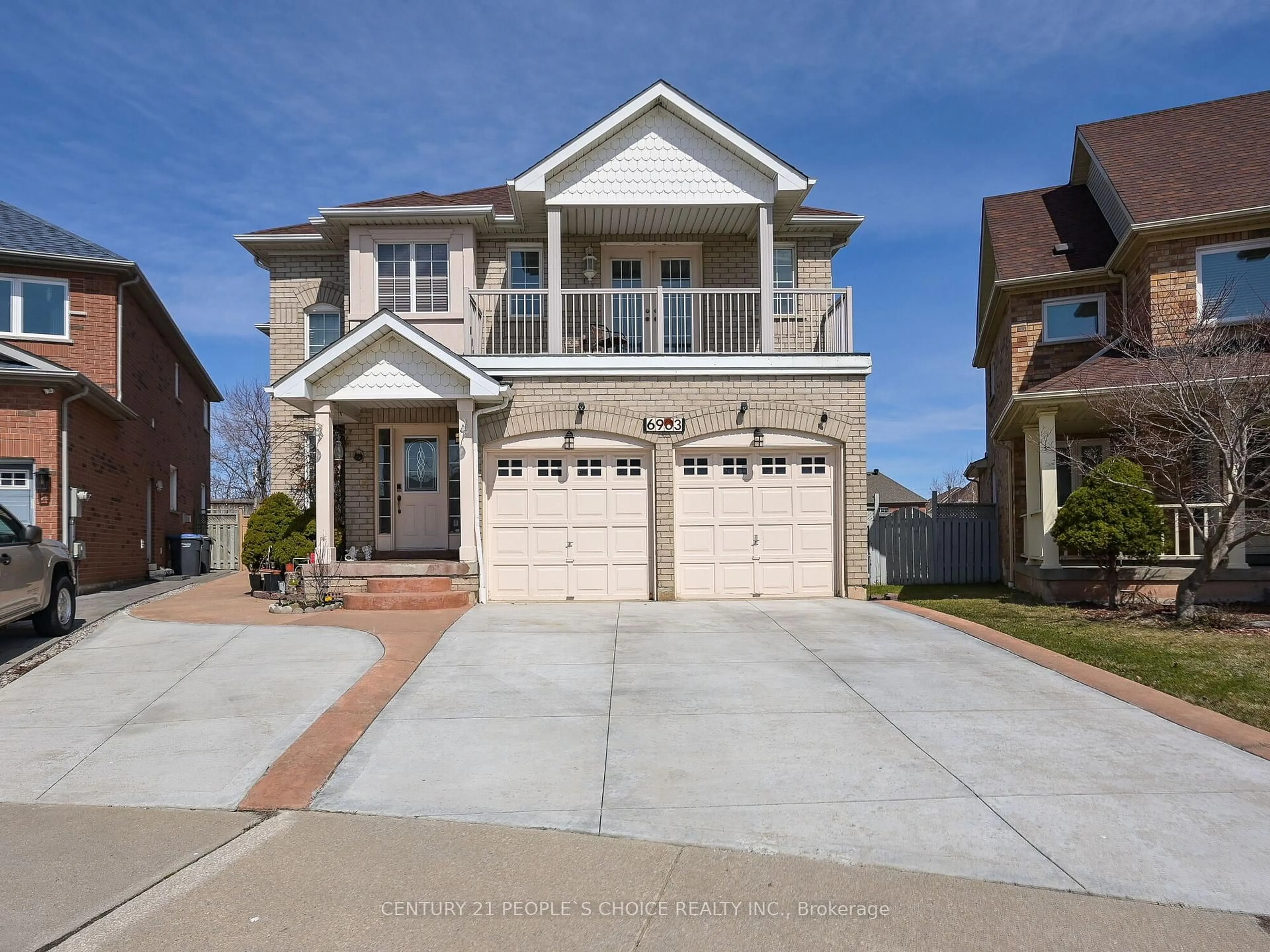 Home with brick exterior material, street for 6963 Amour Terr, Mississauga Ontario L5W 1G5