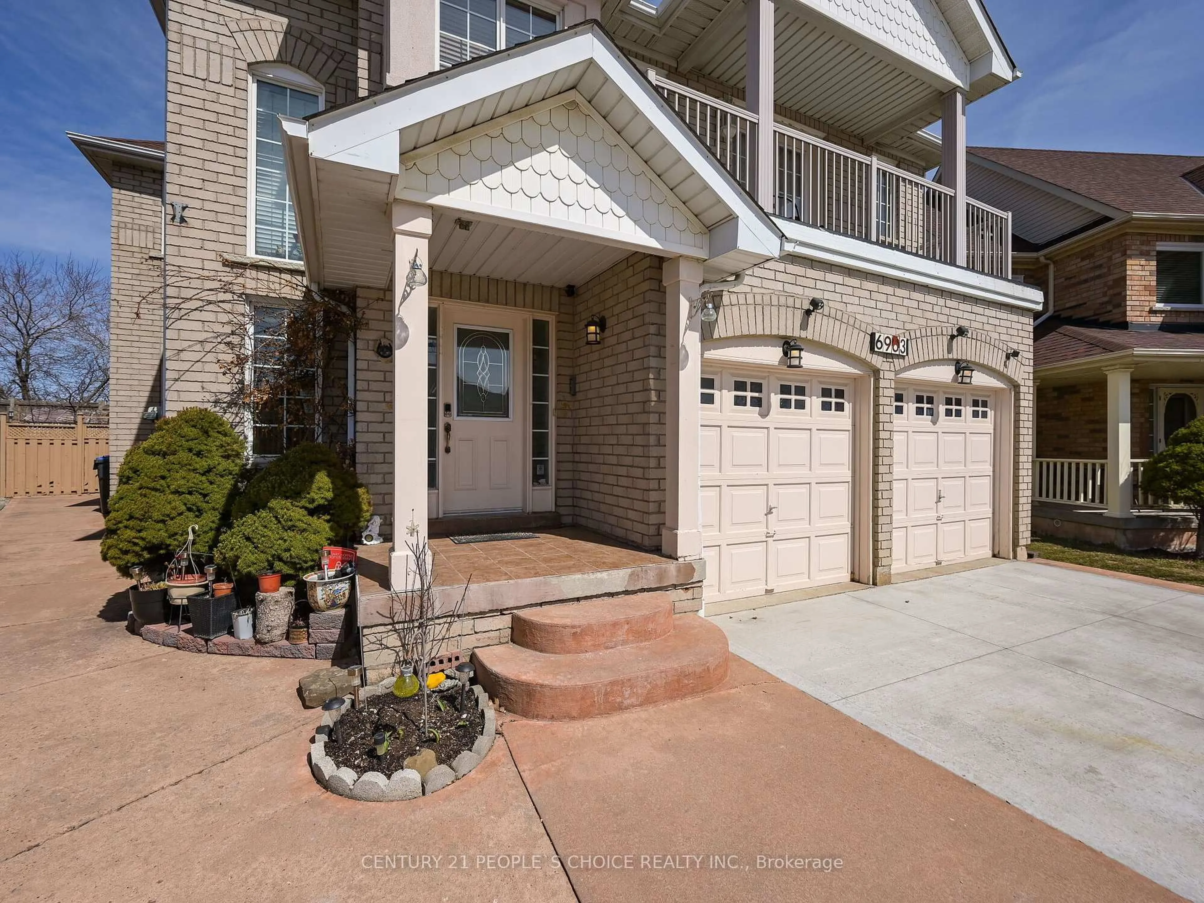 Home with brick exterior material, street for 6963 Amour Terr, Mississauga Ontario L5W 1G5