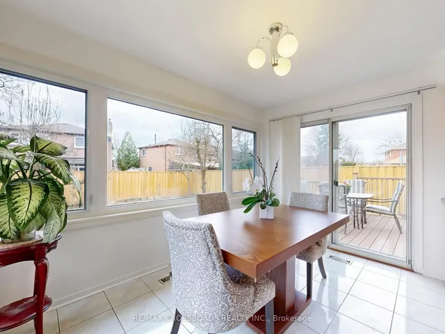 Additional property image - 896 Willowbank Tr