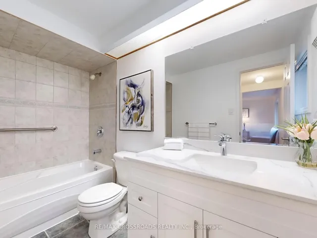Additional property image - 896 Willowbank Tr