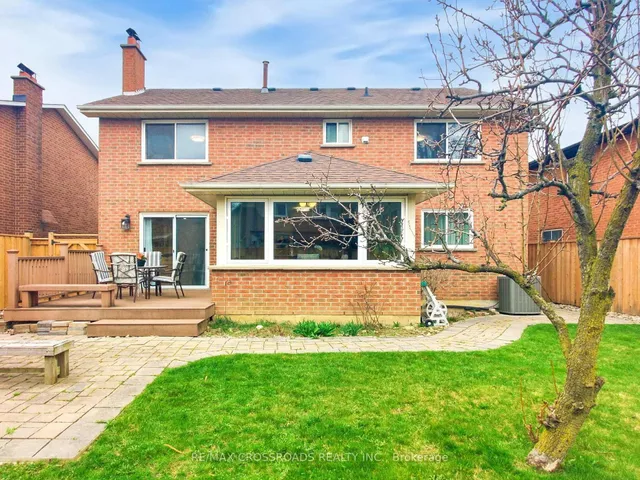 Additional property image - 896 Willowbank Tr