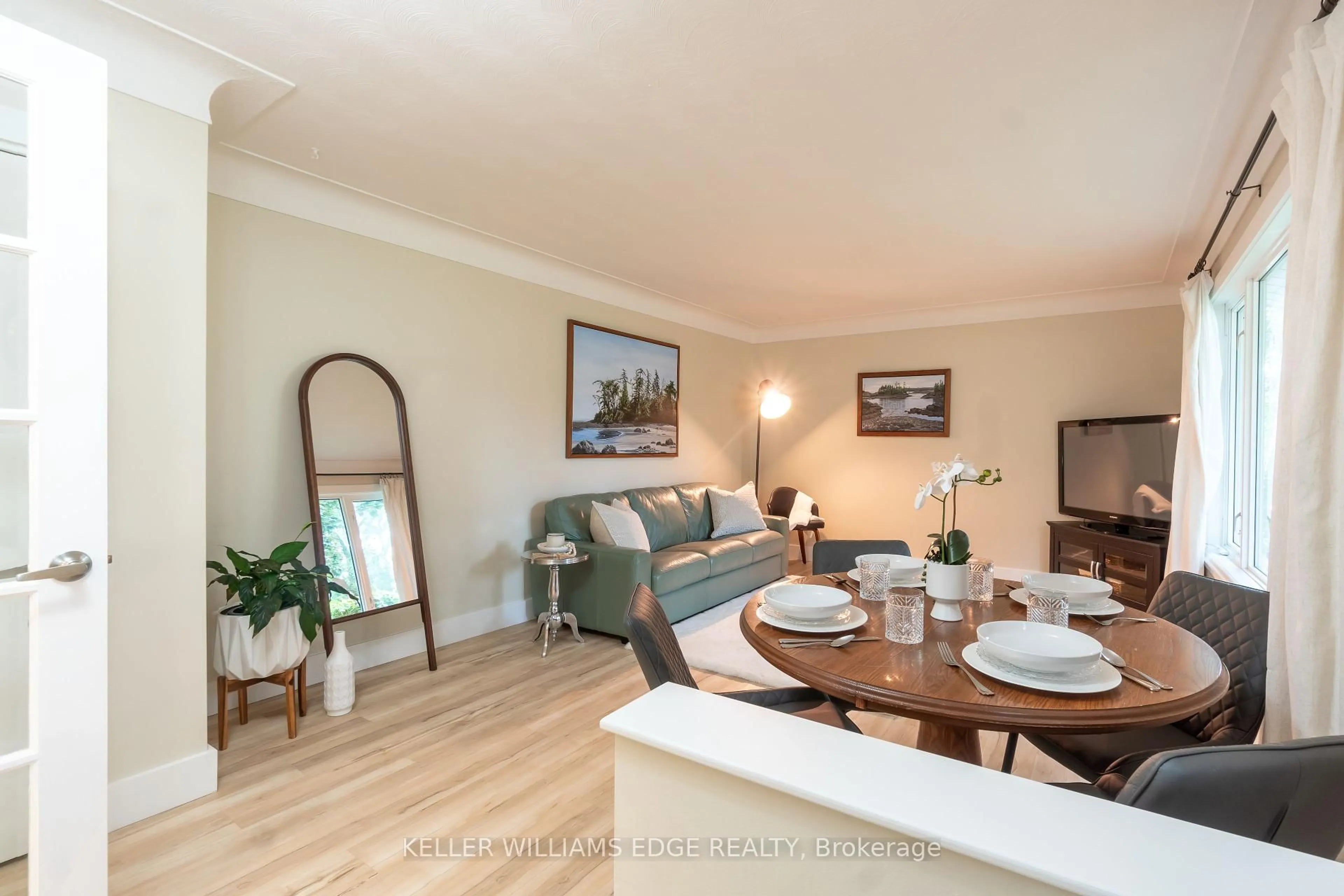Unknown for 955 Cloverleaf Dr, Burlington Ontario L7T 3Y8