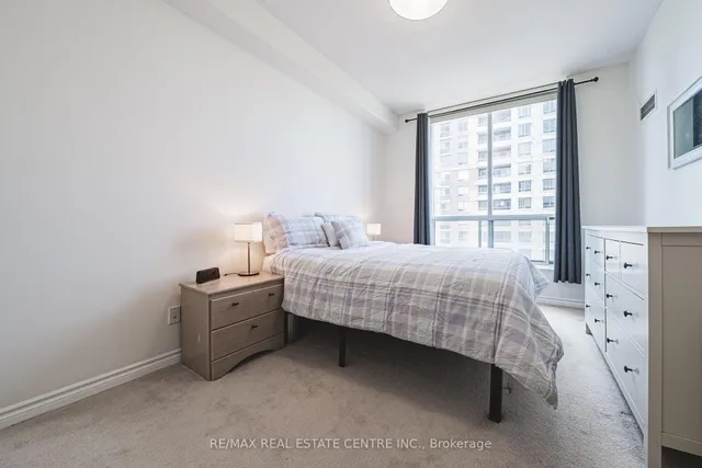 Additional image 21 of 5229 Dundas St Unit 1811