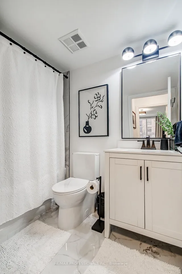 Additional image 8 of 5229 Dundas St Unit 312