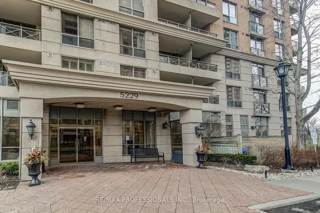 Additional image 34 of 5229 Dundas St Unit 312