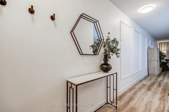 Additional image 31 of 5229 Dundas St Unit 312