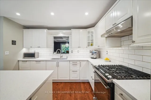 Additional property image - 1425 Plains Rd