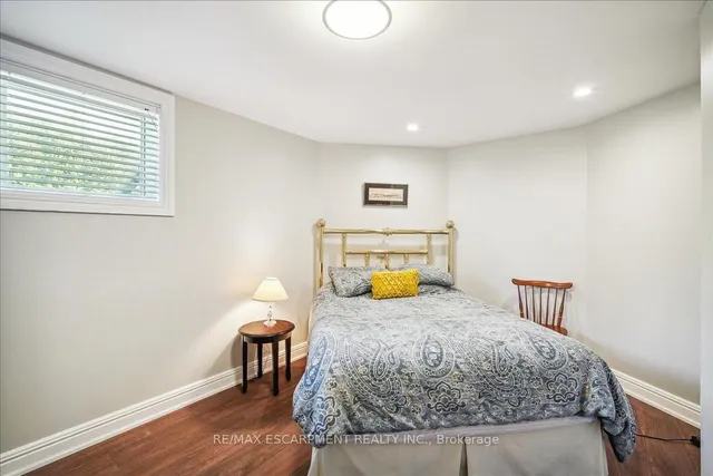 Additional property image - 1425 Plains Rd
