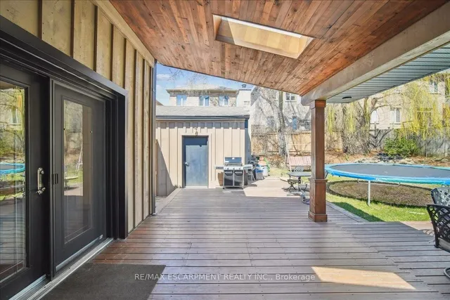 Additional property image - 1425 Plains Rd