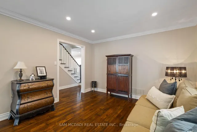 Additional property image - 7174 Upton Cres