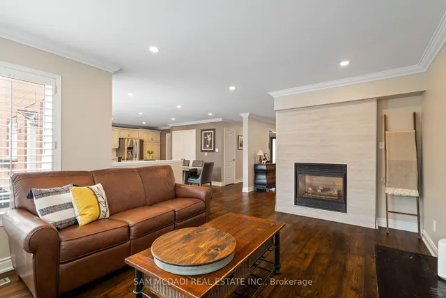 Additional property image - 7174 Upton Cres