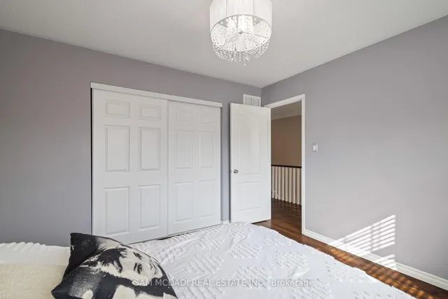 Additional property image - 7174 Upton Cres