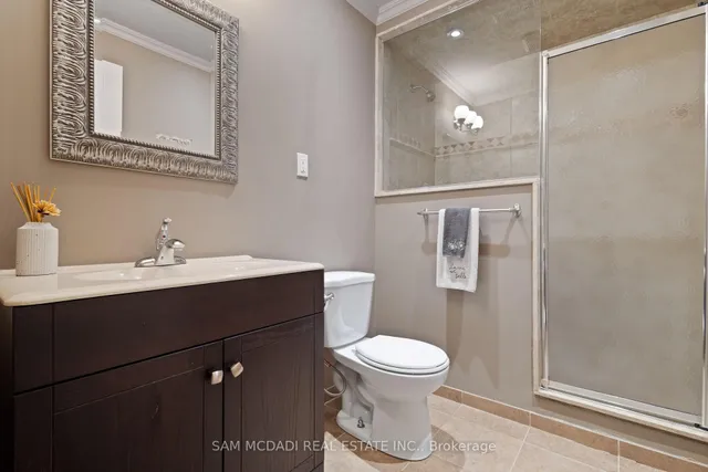 Additional property image - 7174 Upton Cres