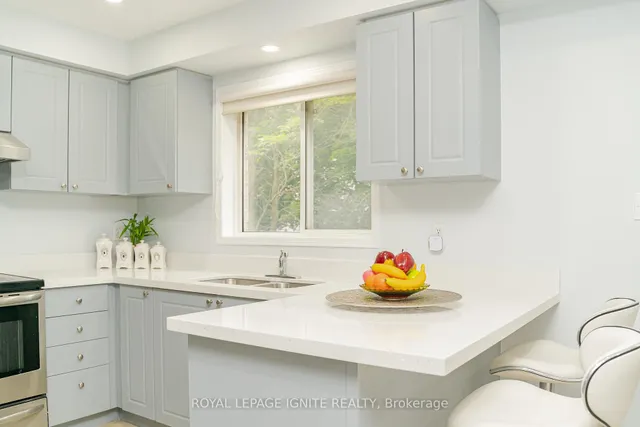 Additional property image - 1480 Britannia Rd Unit 14