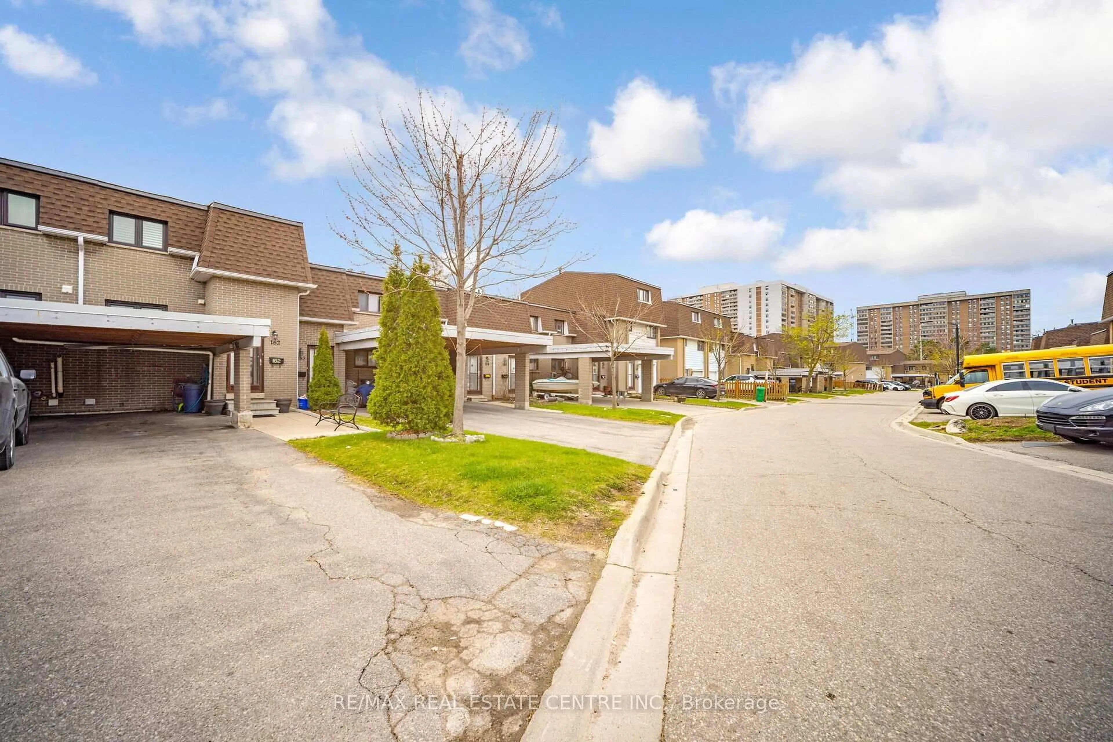 Unknown for 475 Bramalea Rd #162, Brampton Ontario L6T 2X3