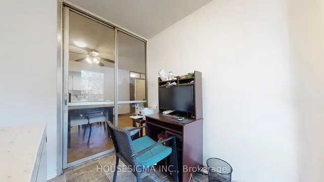 Additional property image - 15 La Rose Ave Unit 216