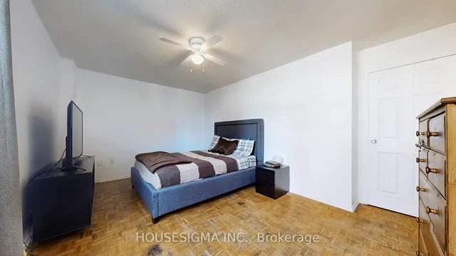 Additional property image - 15 La Rose Ave Unit 216
