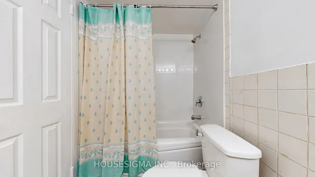Additional property image - 15 La Rose Ave Unit 216