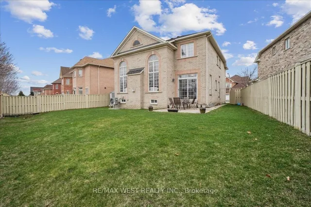 Additional property image - 28 Showboat Cres