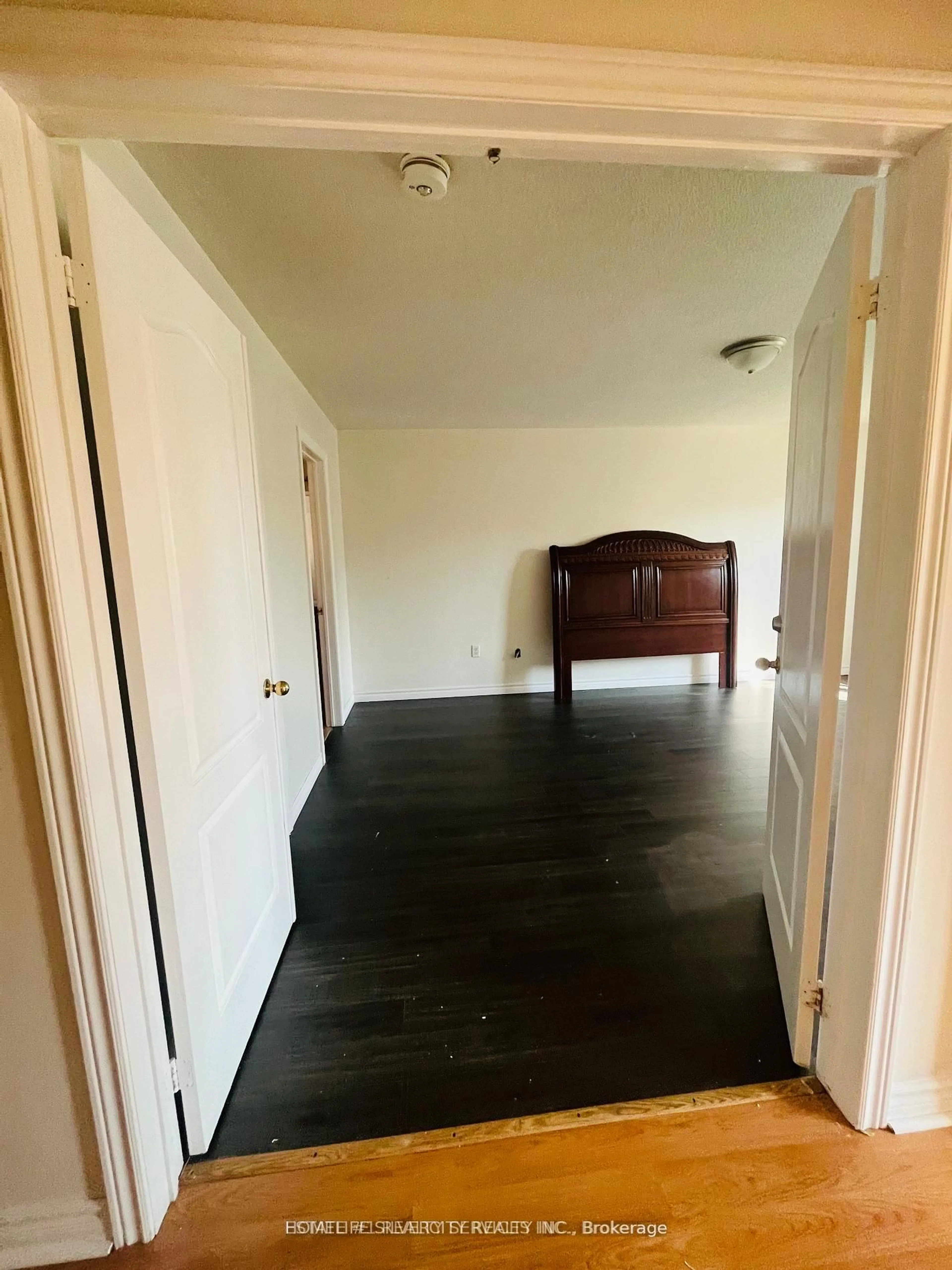 A pic of a room for 69 Sir JACOBS Cres, Brampton Ontario L7A 3T5