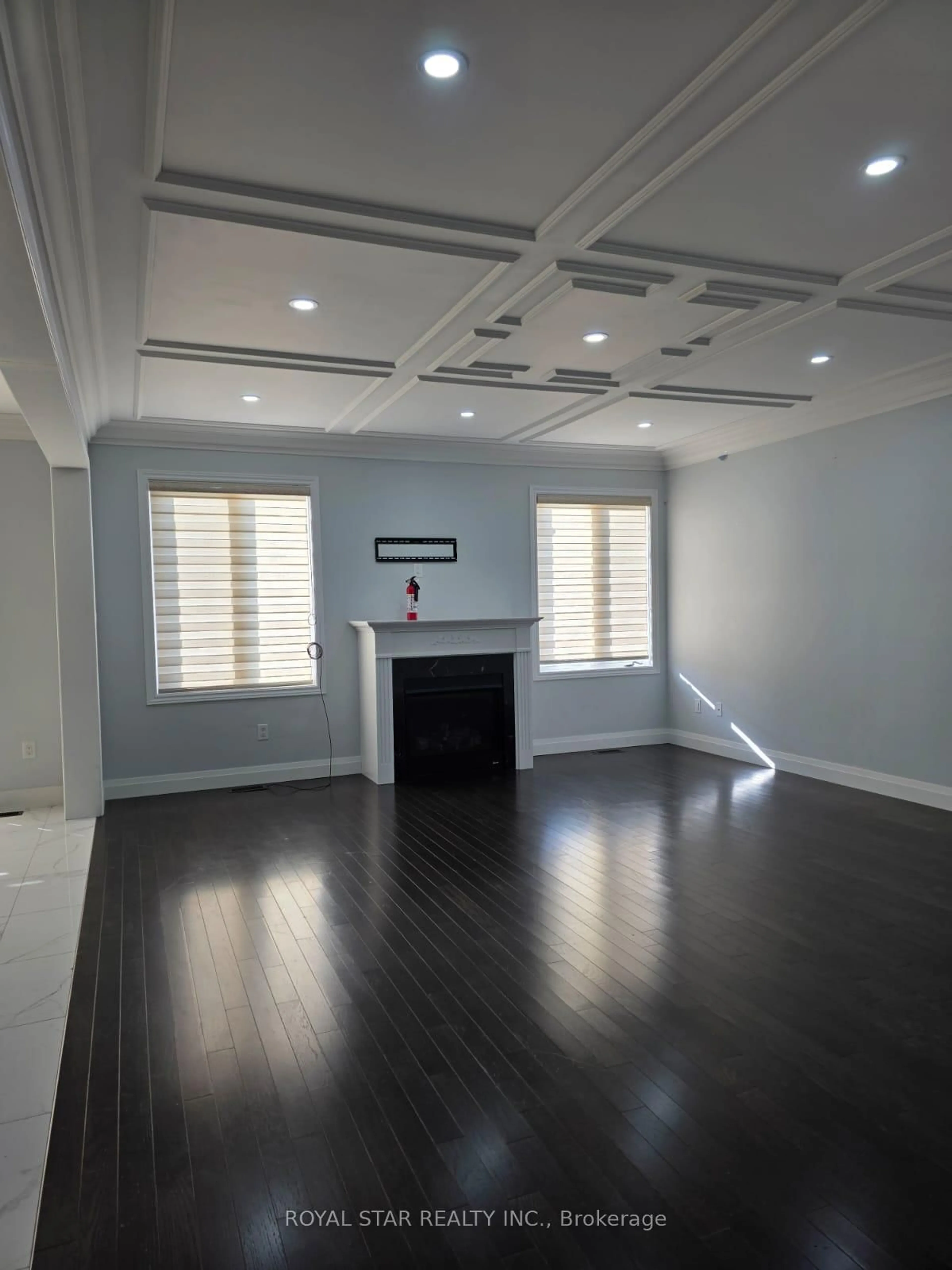A pic of a room for 146 Newhouse Blvd, Caledon Ontario L7C 4E1