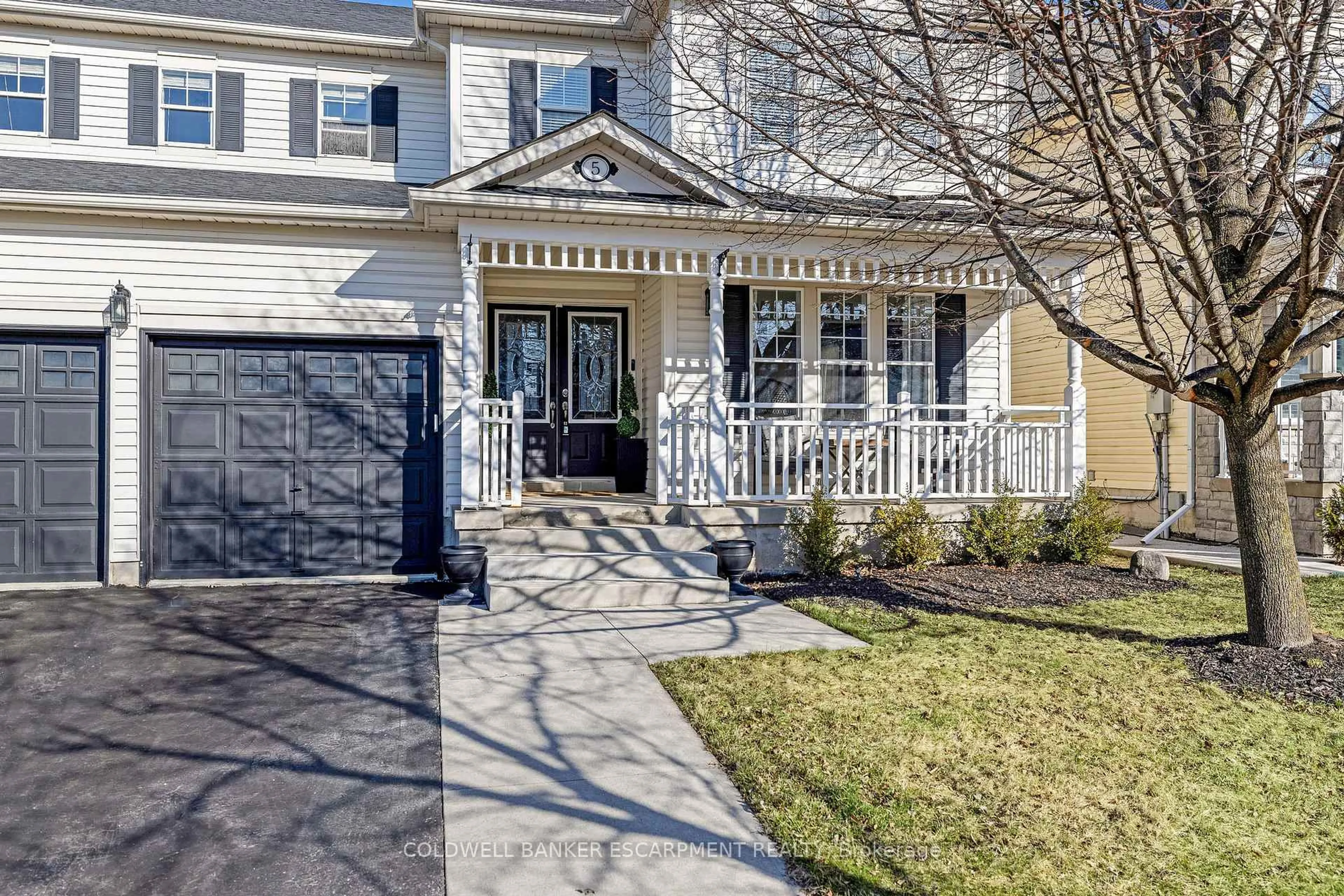 Unknown for 5 Tanners Dr, Halton Hills Ontario L7J 3A2